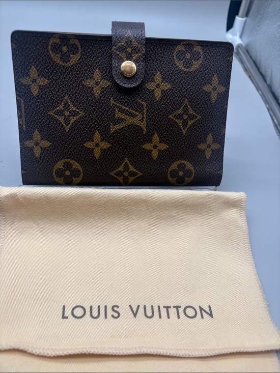 Louis Vuitton Accessories - Louis Vuitton Monogram Canvas Agenda/ passport holder in